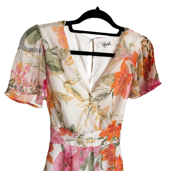 Hint of Blush Off-White with Pink and Orange Floral Print Romper Small - Picture 10 of 12